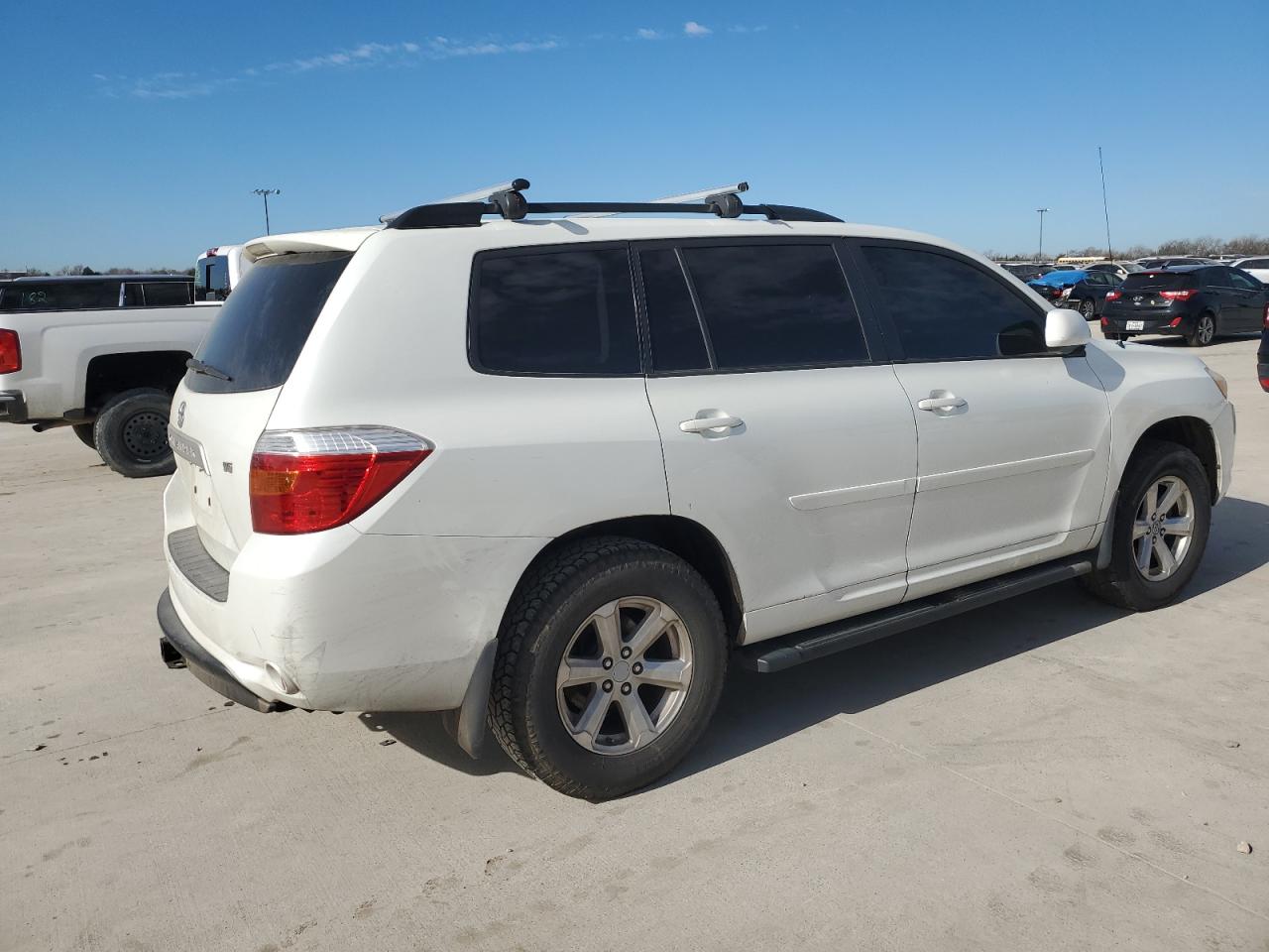 Photo 2 VIN: JTEDS41A882044723 - TOYOTA HIGHLANDER 