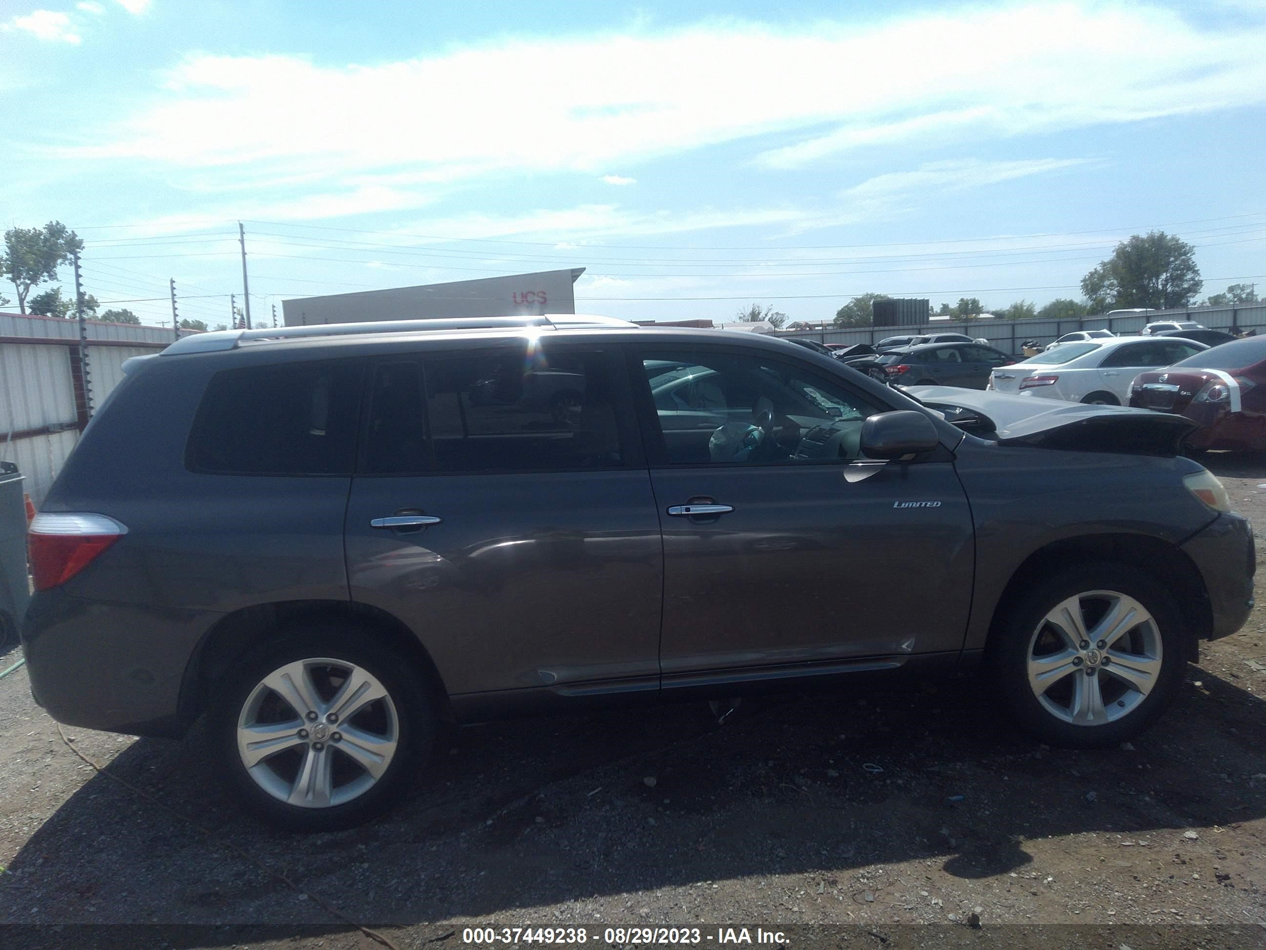 Photo 12 VIN: JTEDS42A492080506 - TOYOTA HIGHLANDER 