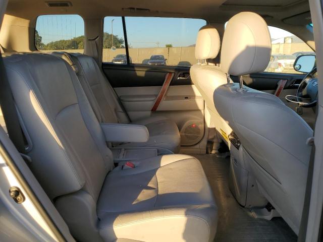 Photo 10 VIN: JTEDS42A882005550 - TOYOTA HIGHLANDER 