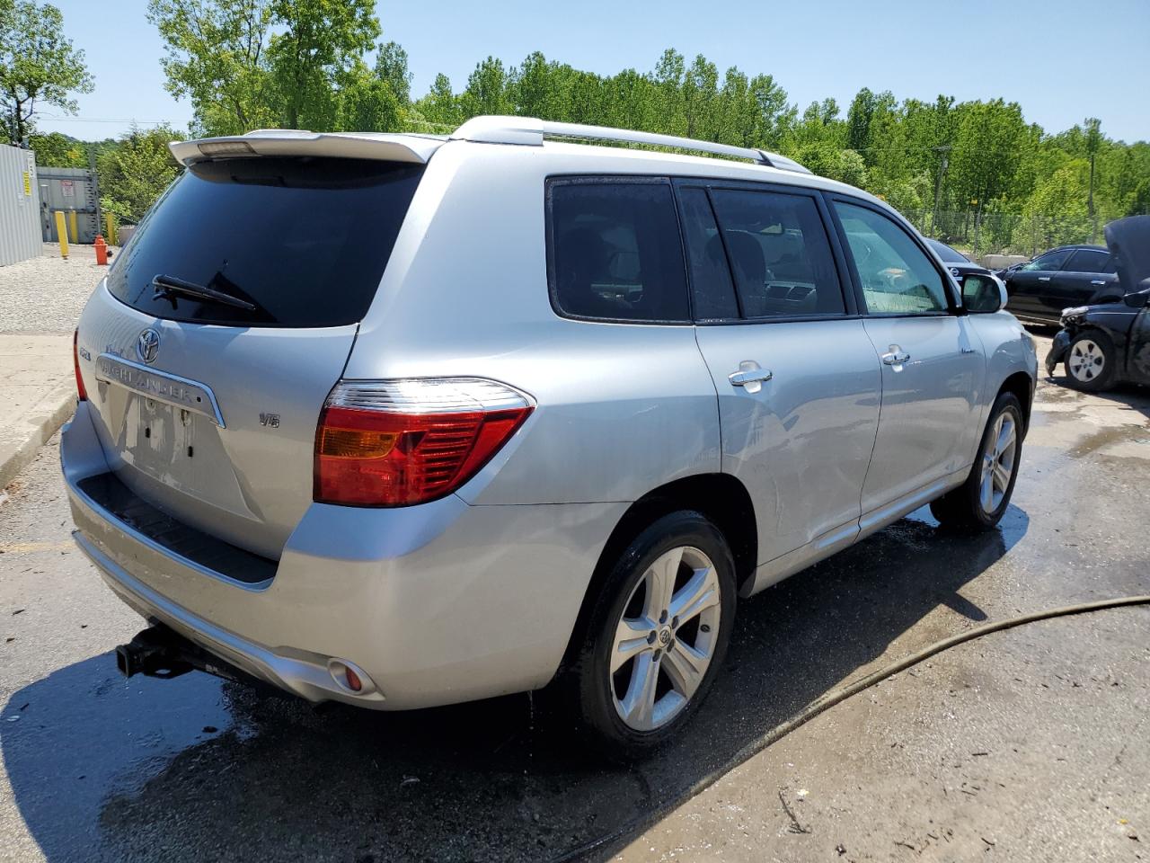 Photo 2 VIN: JTEDS42AX82039814 - TOYOTA HIGHLANDER 