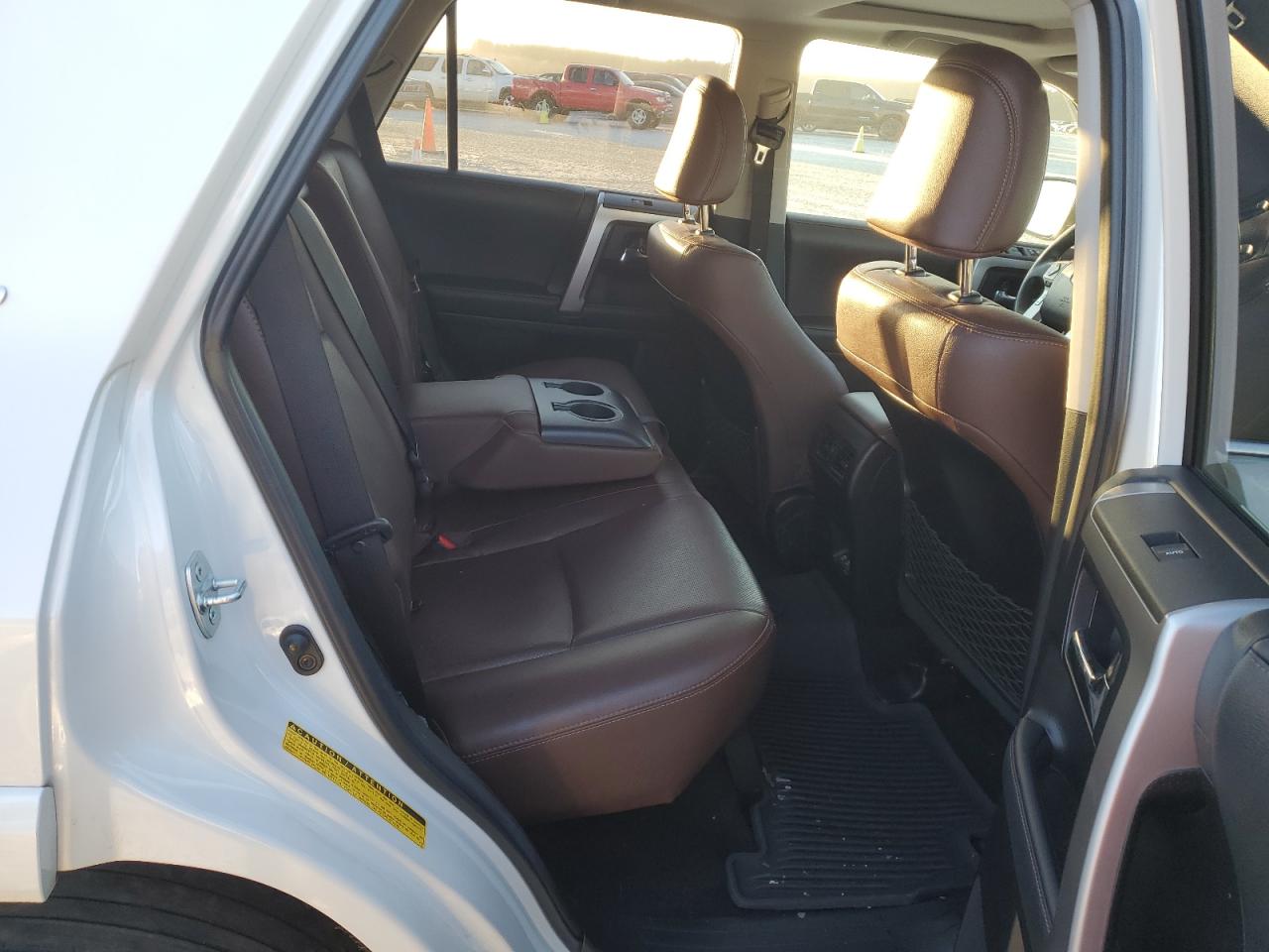 Photo 9 VIN: JTEDU5JR0M5246180 - TOYOTA 4RUNNER 