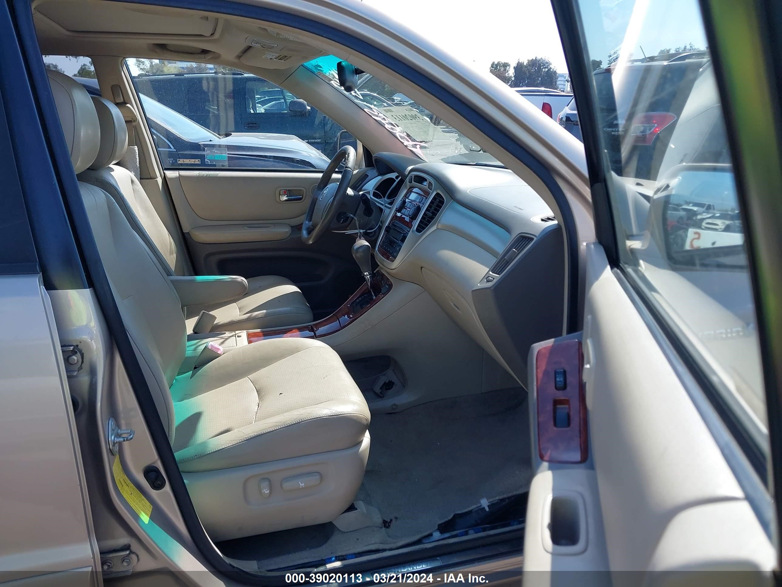 Photo 4 VIN: JTEDW21A360015678 - TOYOTA HIGHLANDER 