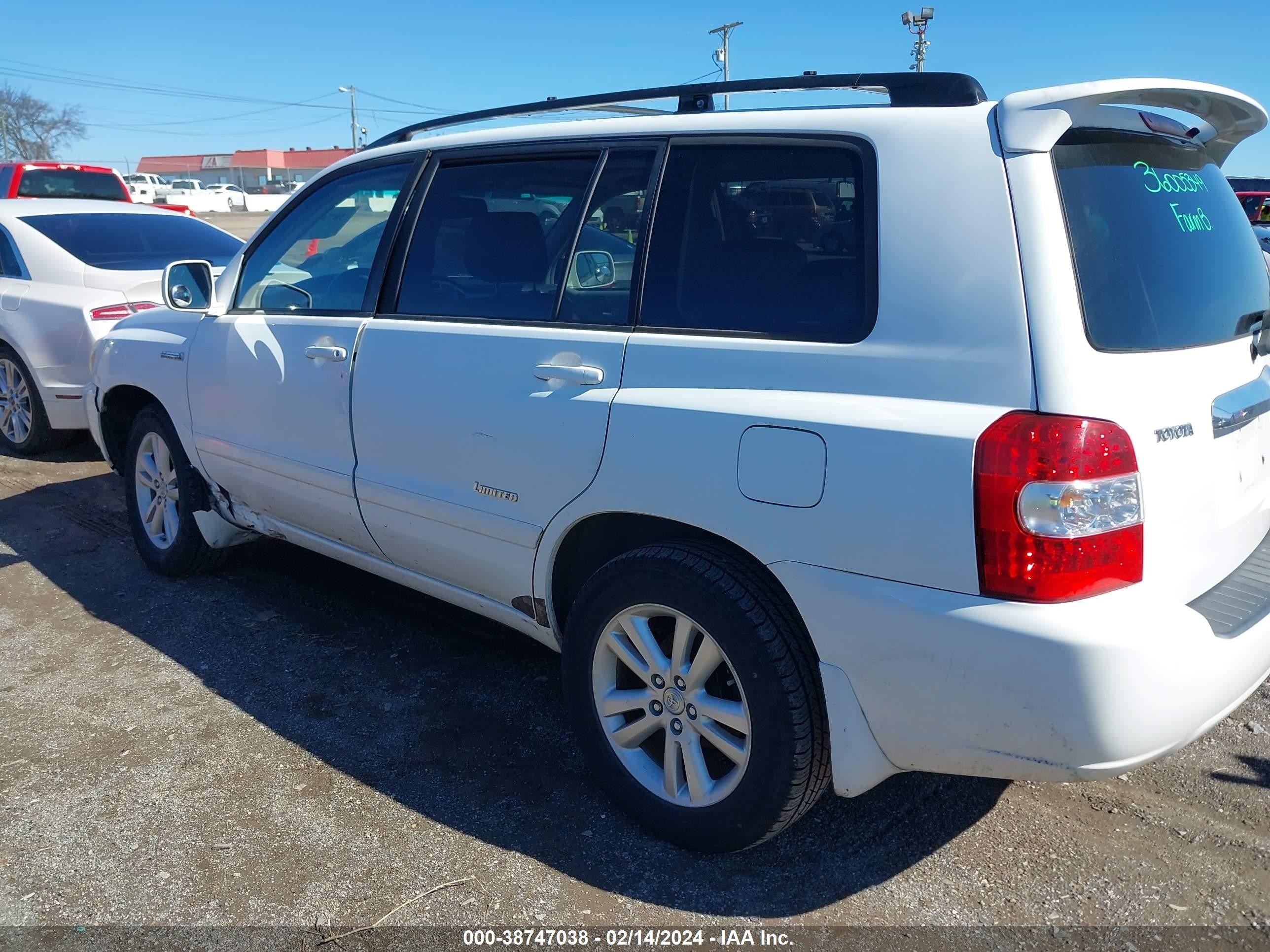 Photo 2 VIN: JTEDW21A470017179 - TOYOTA HIGHLANDER 