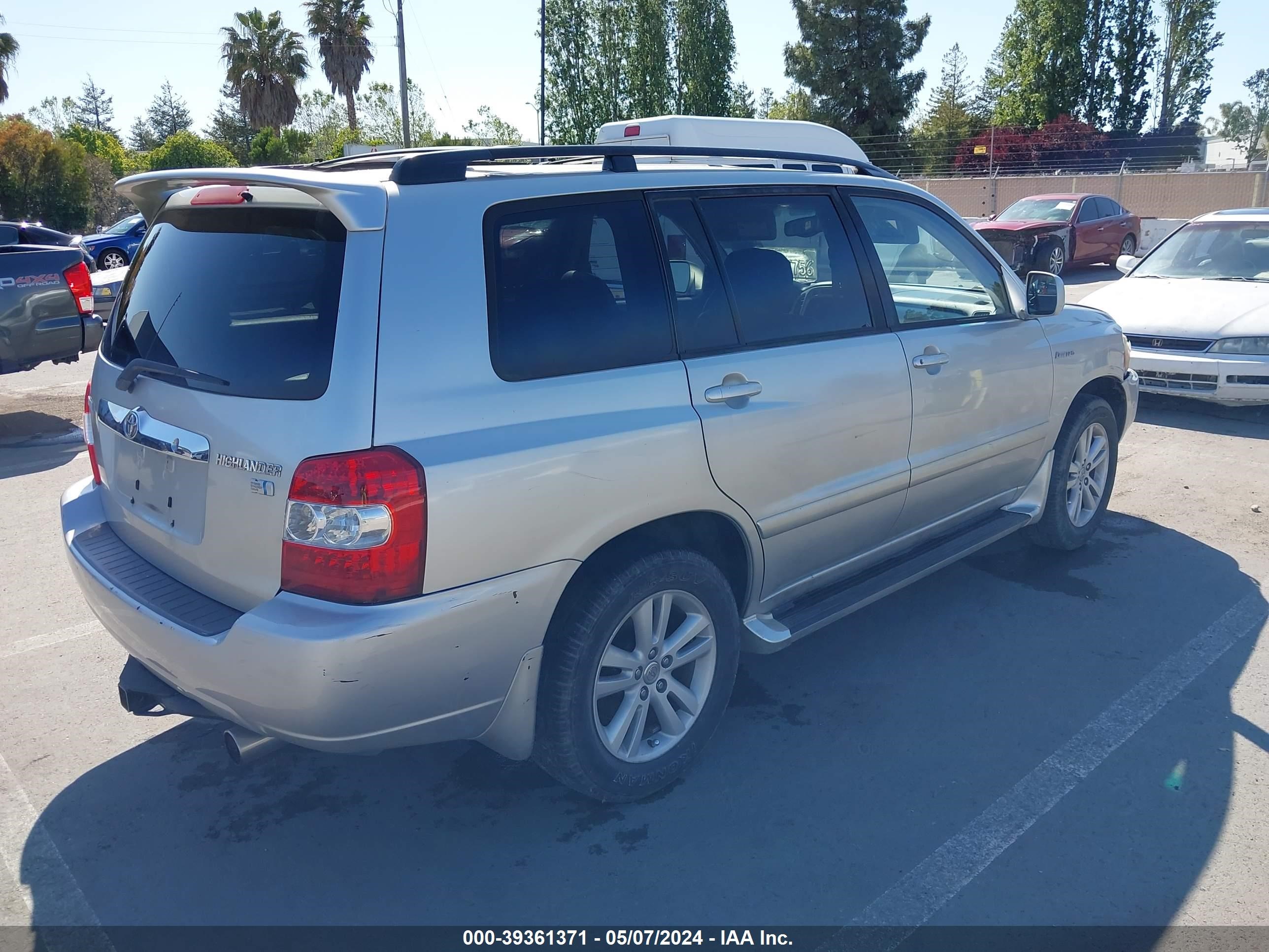 Photo 3 VIN: JTEDW21AX60007559 - TOYOTA HIGHLANDER 