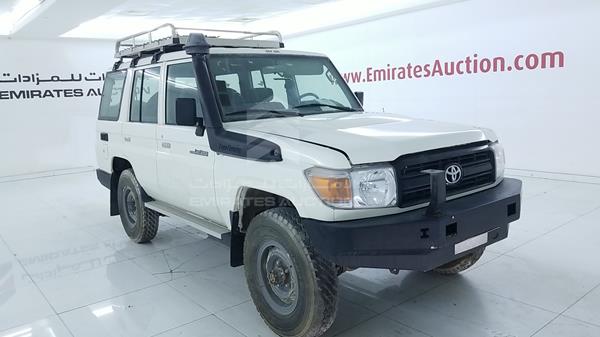 Photo 8 VIN: JTEEB71J807003862 - TOYOTA LAND CRUISER 