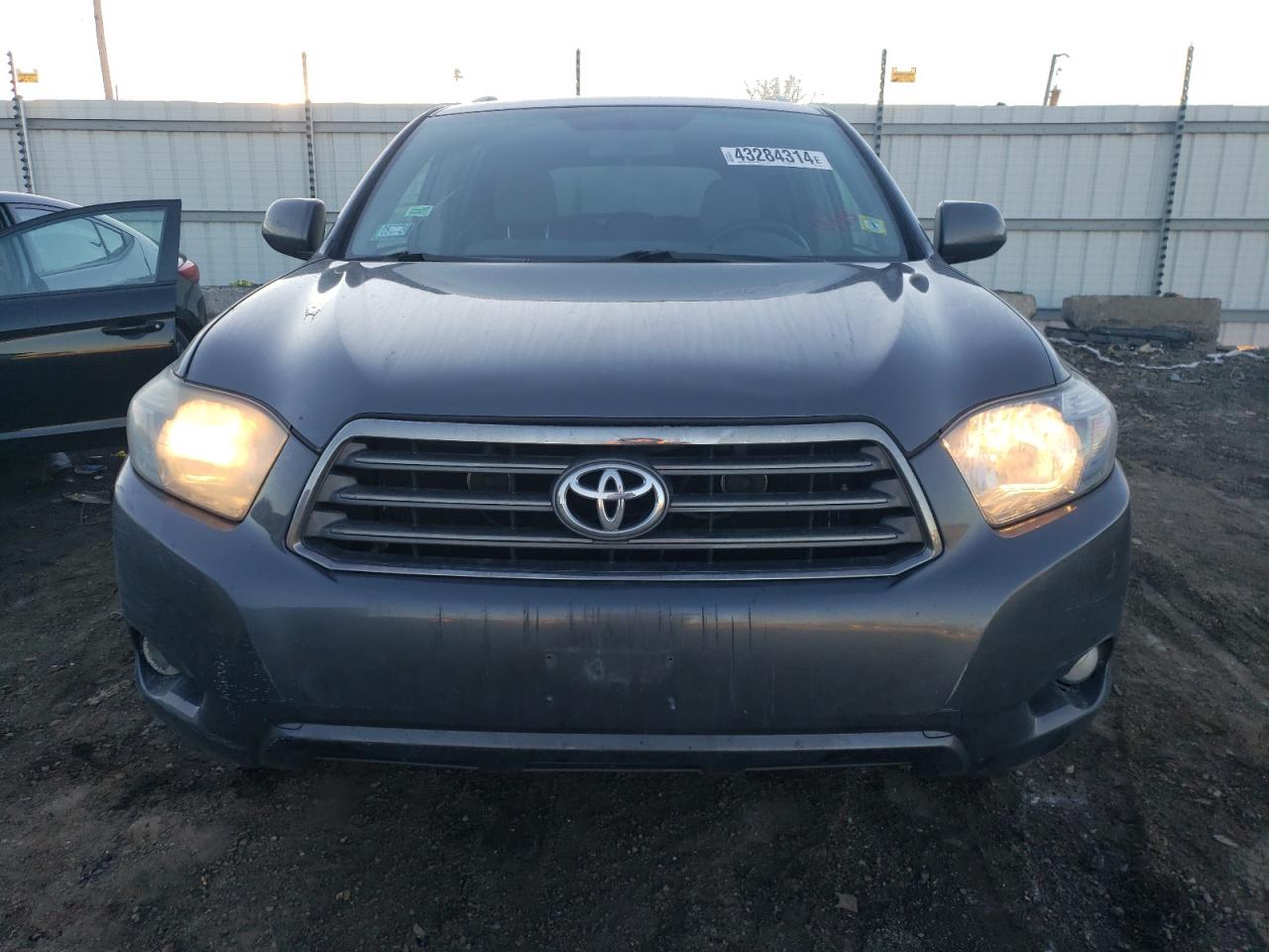 Photo 4 VIN: JTEEK3EH4A2152686 - TOYOTA HIGHLANDER 