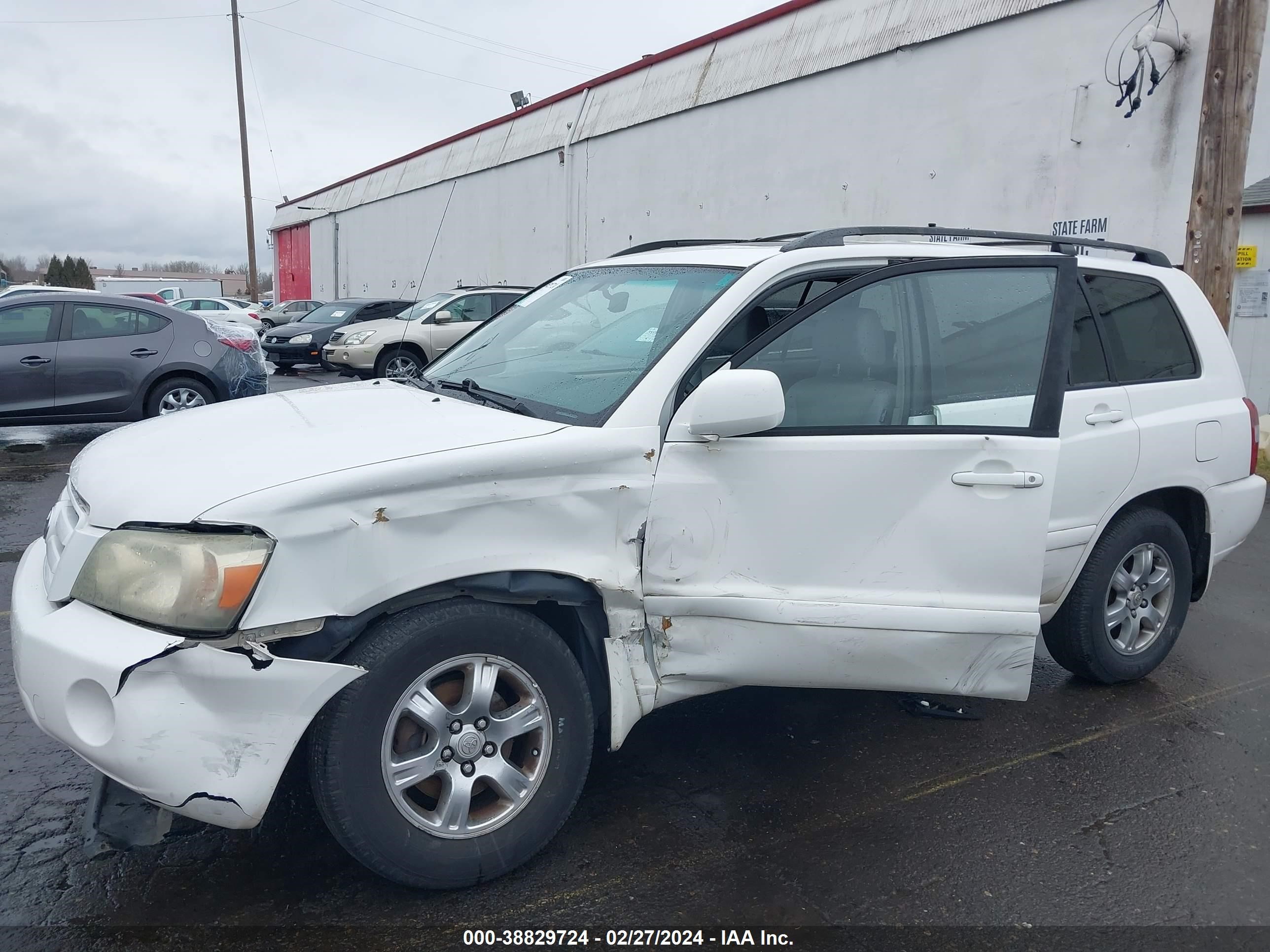 Photo 5 VIN: JTEEP21A040028919 - TOYOTA HIGHLANDER 