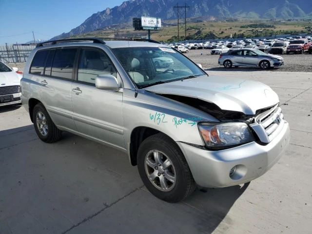 Photo 3 VIN: JTEEP21A240054826 - TOYOTA HIGHLANDER 