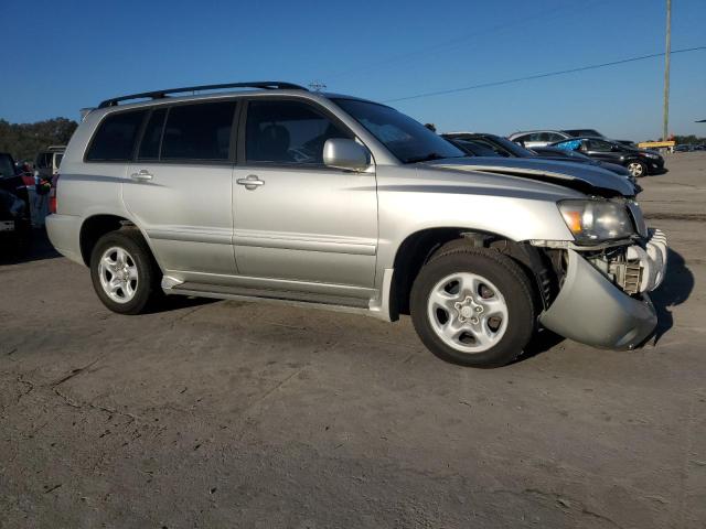 Photo 3 VIN: JTEEP21A350106482 - TOYOTA HIGHLANDER 