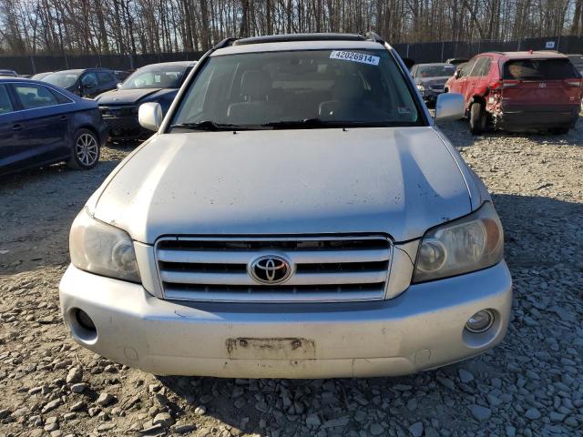 Photo 4 VIN: JTEEP21A950134819 - TOYOTA HIGHLANDER 