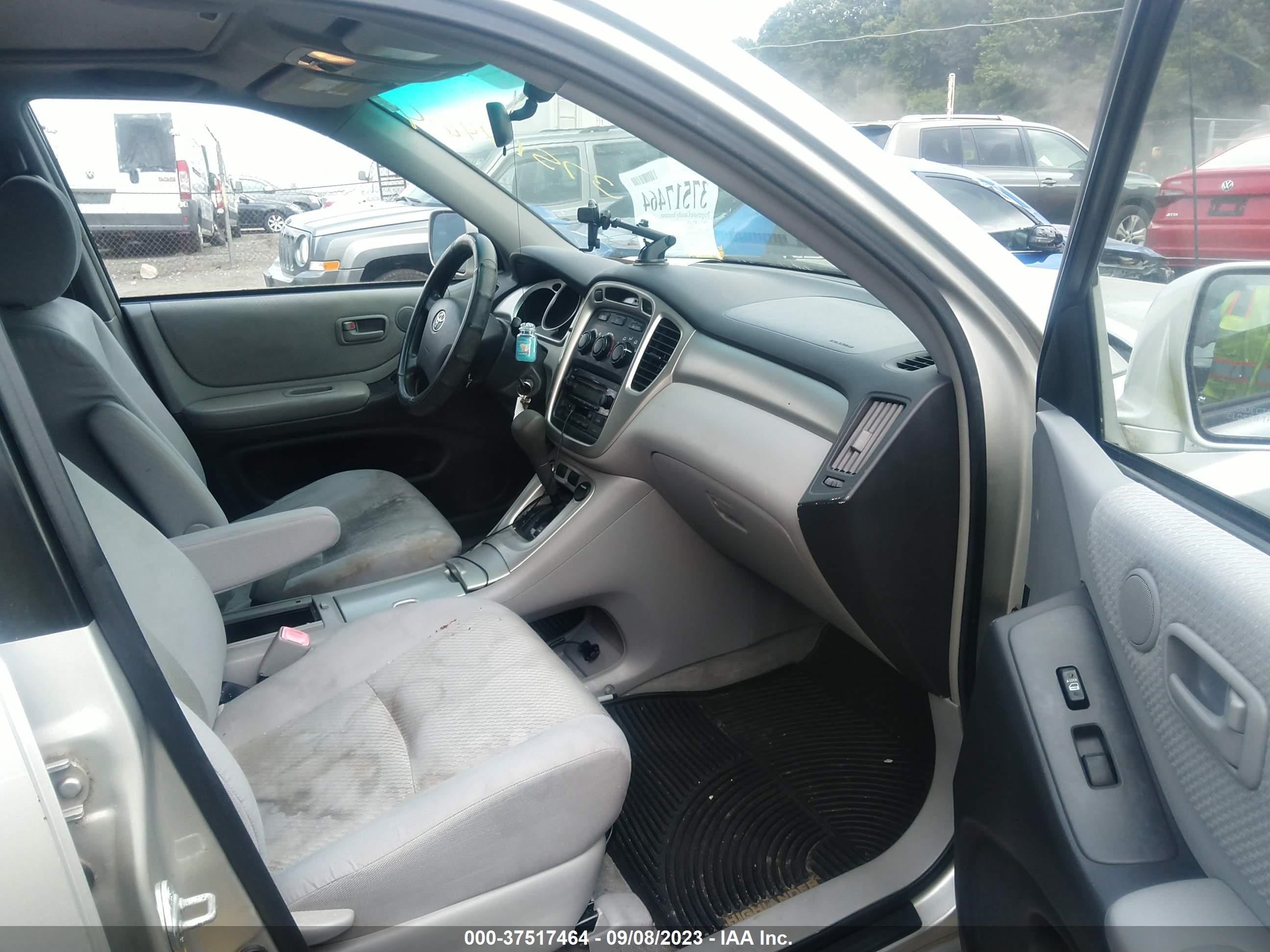 Photo 4 VIN: JTEEP21AX50097215 - TOYOTA HIGHLANDER 