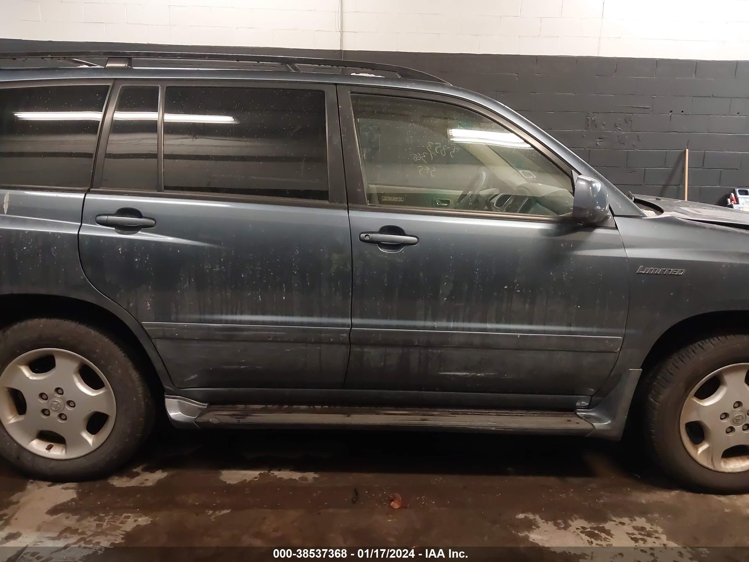 Photo 12 VIN: JTEEP21AX60139559 - TOYOTA HIGHLANDER 