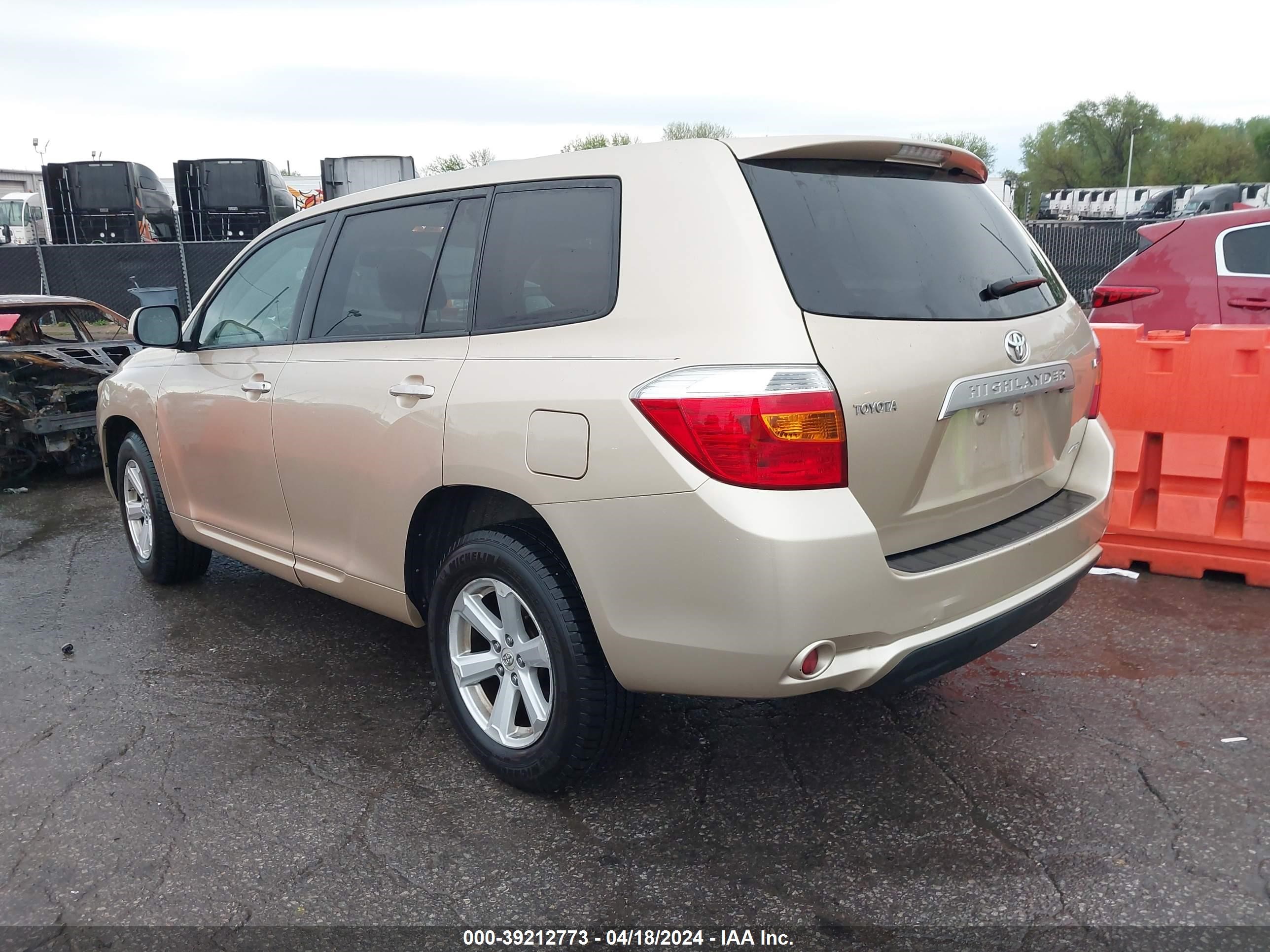 Photo 2 VIN: JTEES41A082030089 - TOYOTA HIGHLANDER 