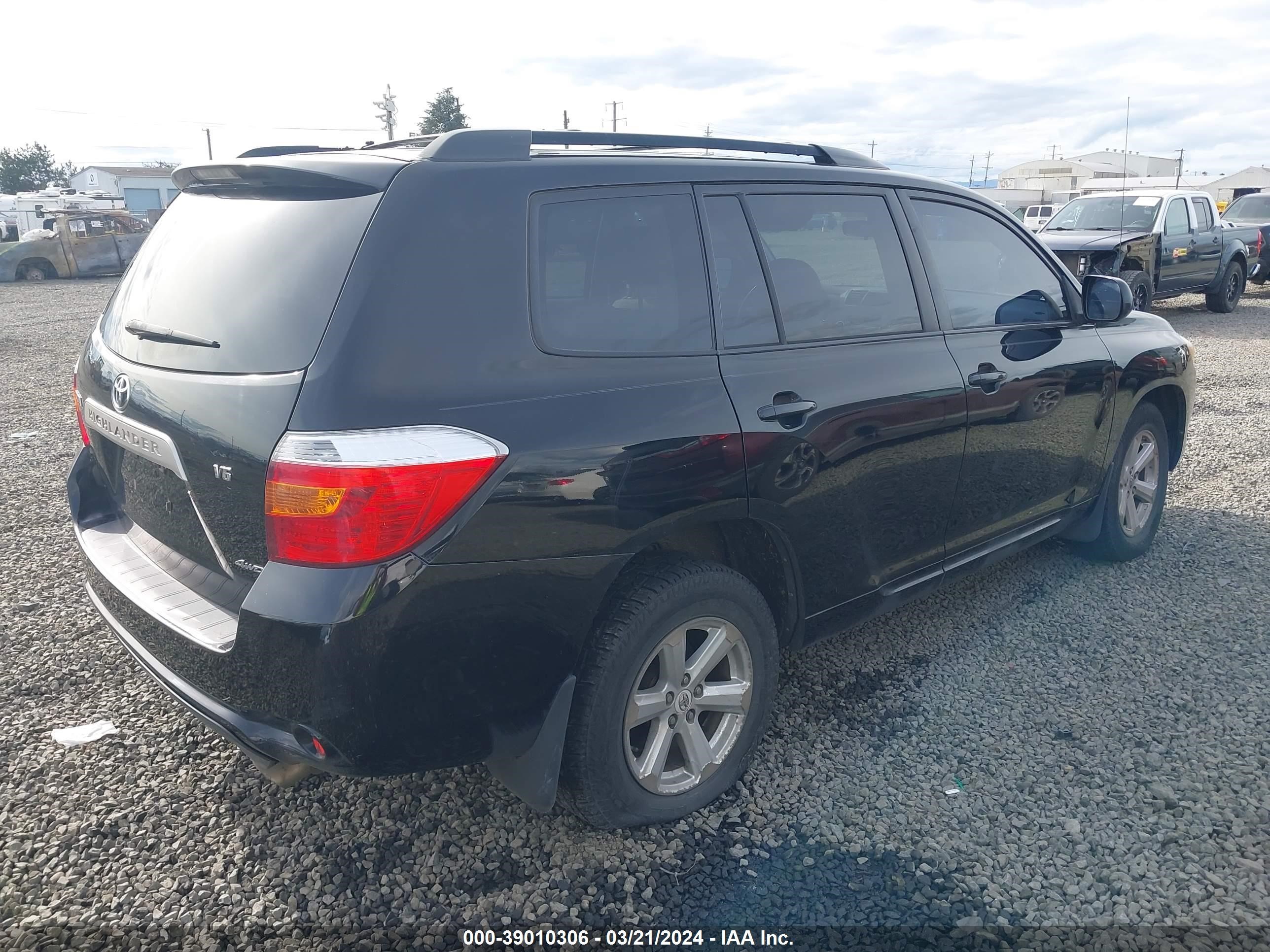 Photo 3 VIN: JTEES41A282074885 - TOYOTA HIGHLANDER 