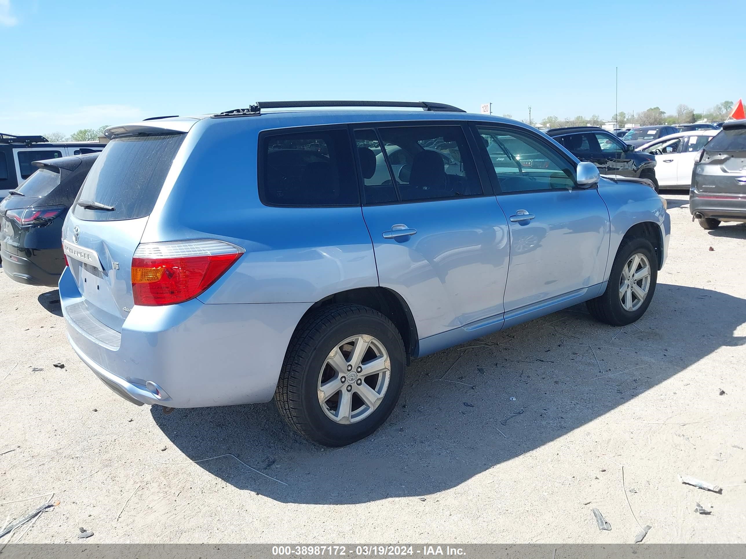 Photo 3 VIN: JTEES41AX82068607 - TOYOTA HIGHLANDER 