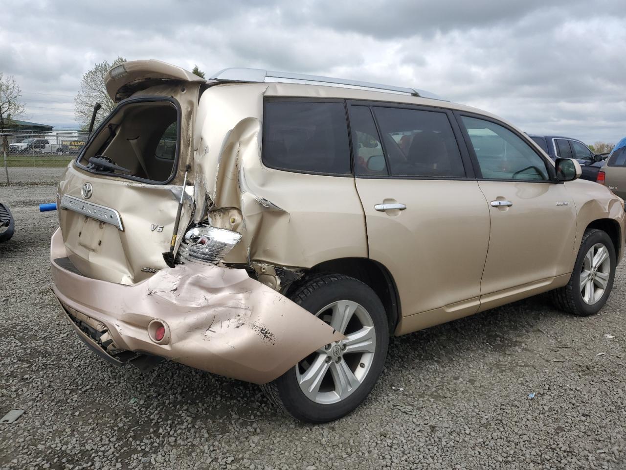 Photo 2 VIN: JTEES42A282032425 - TOYOTA HIGHLANDER 