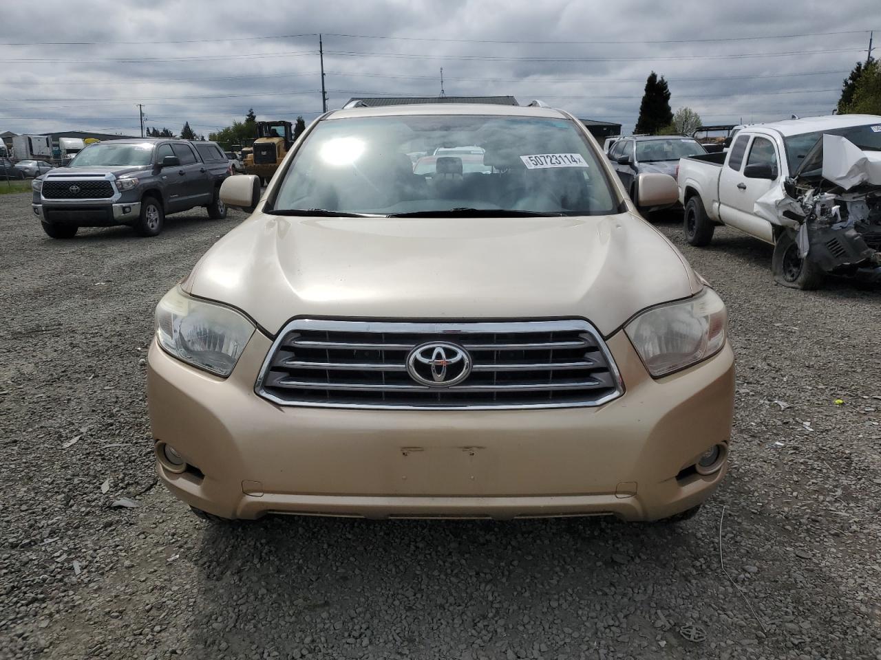 Photo 4 VIN: JTEES42A282032425 - TOYOTA HIGHLANDER 