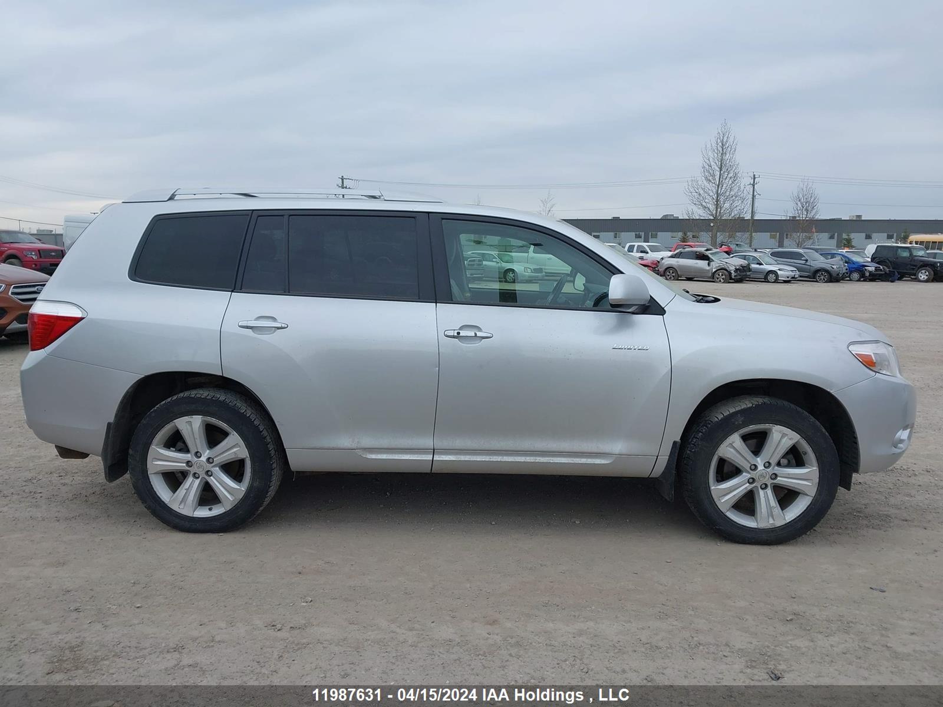 Photo 12 VIN: JTEES42A682038843 - TOYOTA HIGHLANDER 