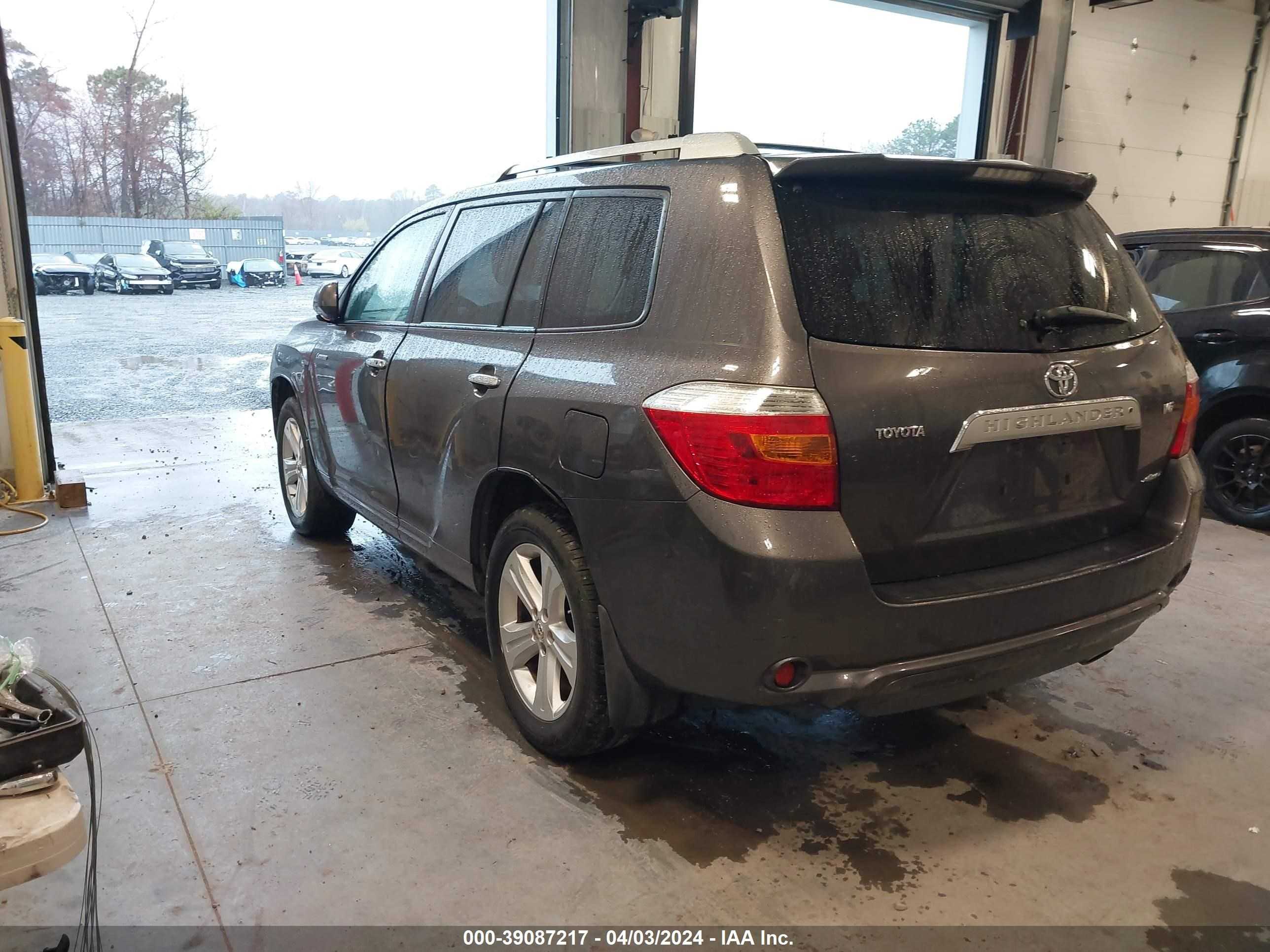 Photo 2 VIN: JTEES42A782090403 - TOYOTA HIGHLANDER 