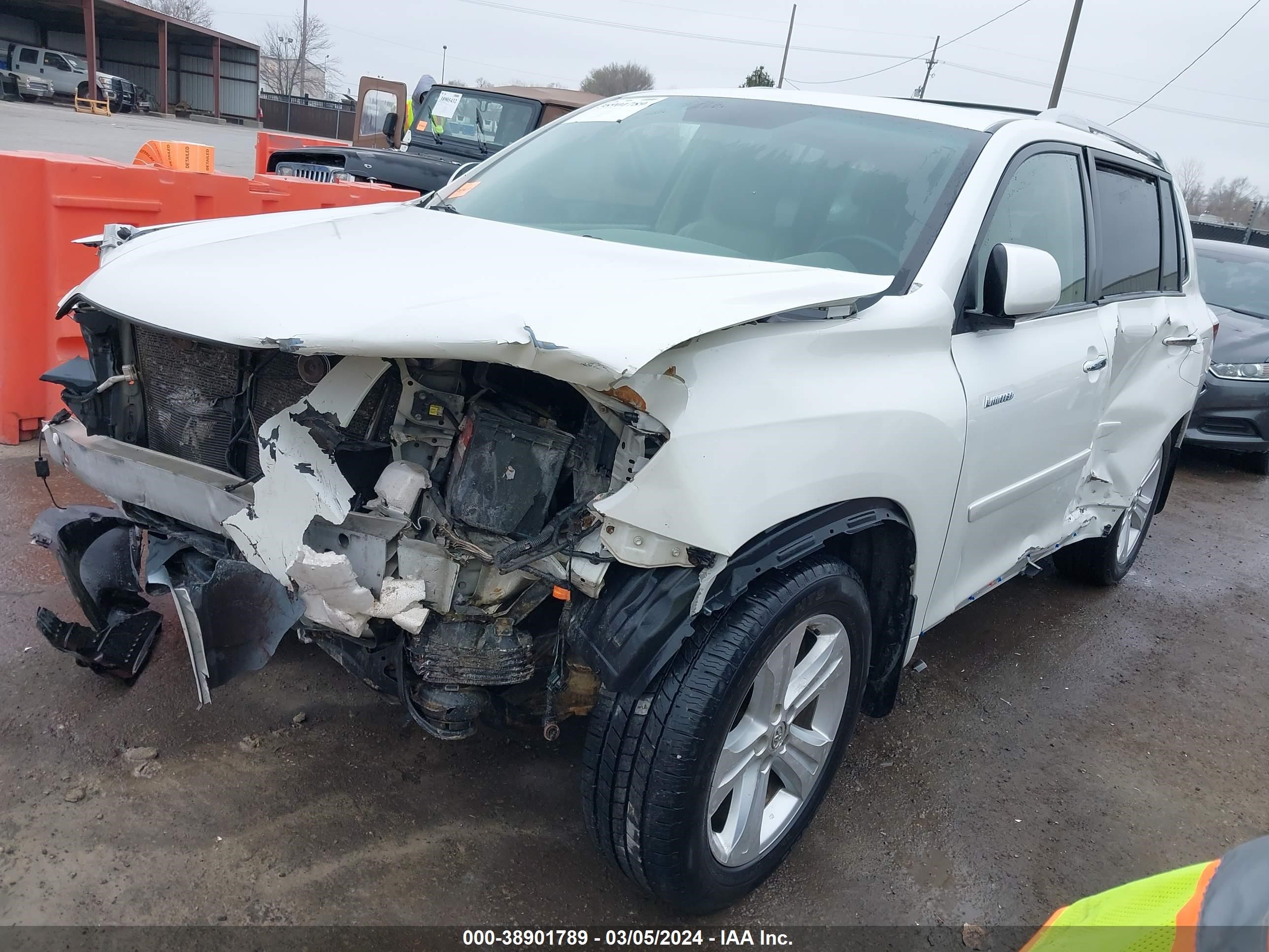 Photo 1 VIN: JTEES42A882106883 - TOYOTA HIGHLANDER 