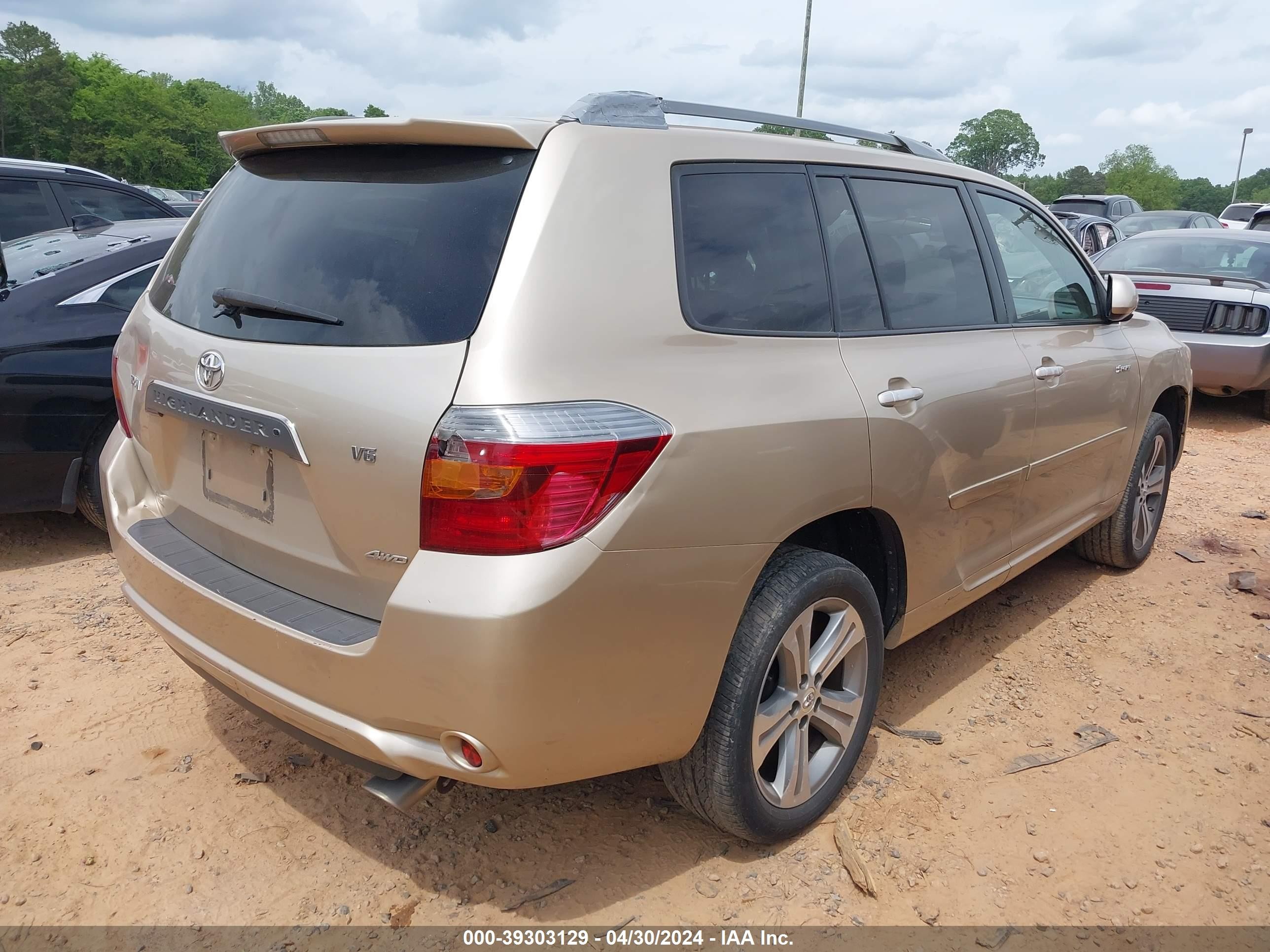 Photo 3 VIN: JTEES43A282004445 - TOYOTA HIGHLANDER 