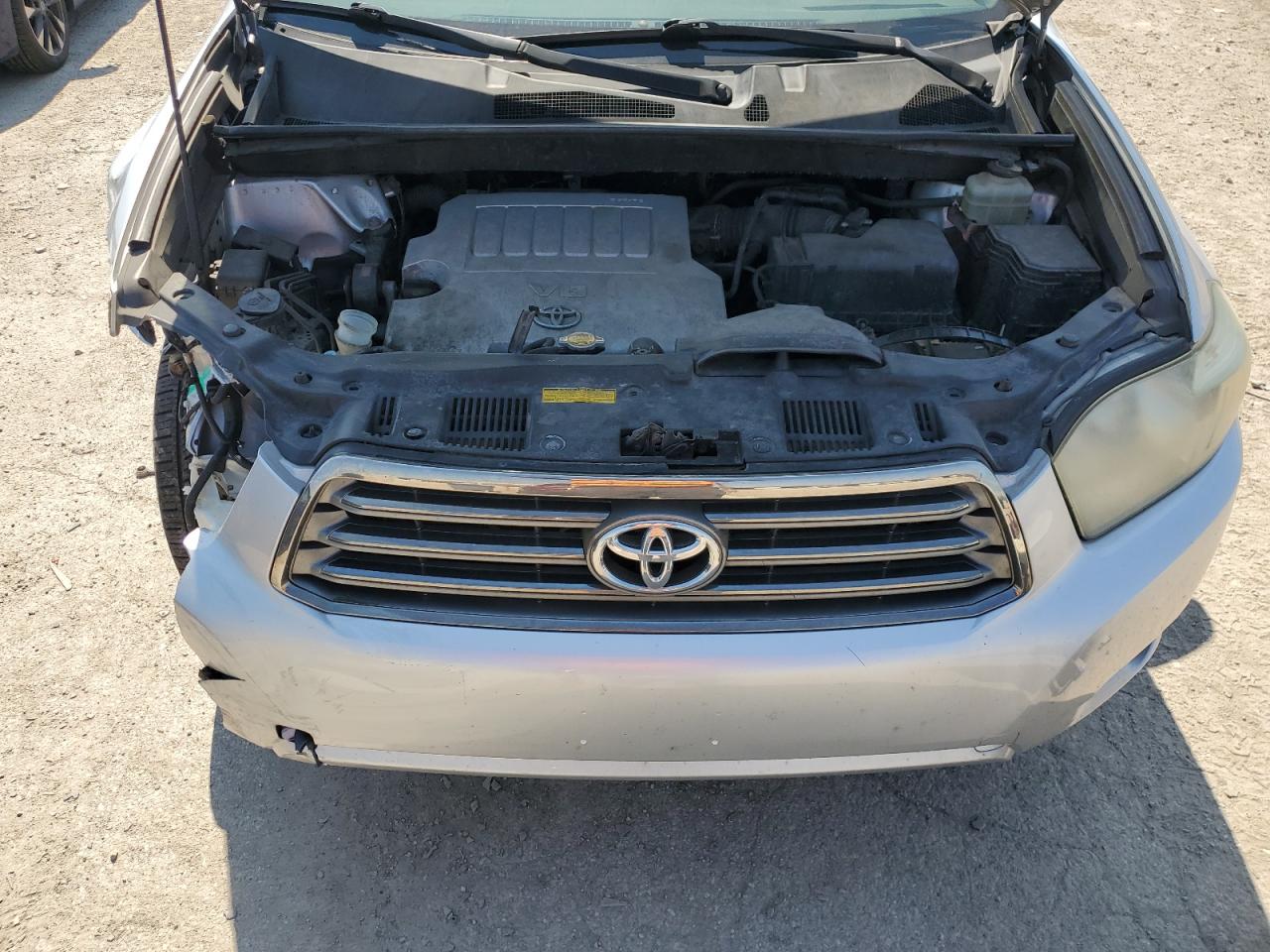 Photo 11 VIN: JTEES43A282082224 - TOYOTA HIGHLANDER 