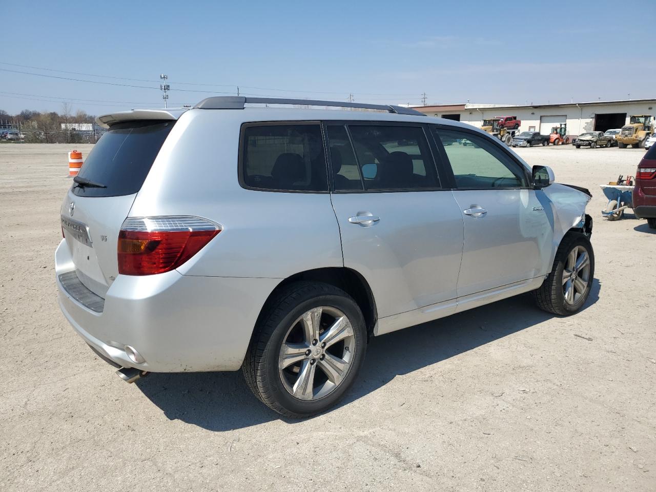 Photo 2 VIN: JTEES43A282082224 - TOYOTA HIGHLANDER 