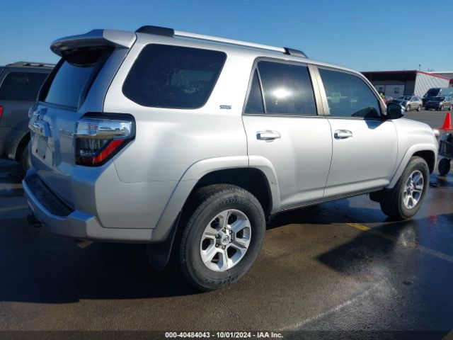 Photo 3 VIN: JTEEU5JR0M5240089 - TOYOTA 4RUNNER 