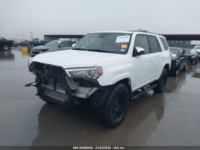 Photo 1 VIN: JTEEU5JR0M5247379 - TOYOTA 4RUNNER 