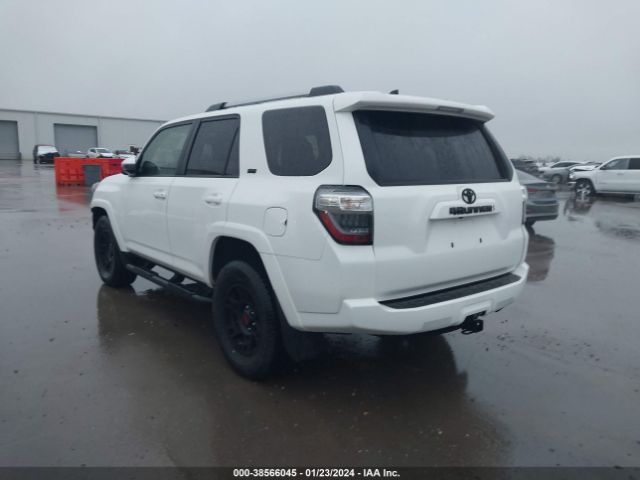 Photo 2 VIN: JTEEU5JR0M5247379 - TOYOTA 4RUNNER 