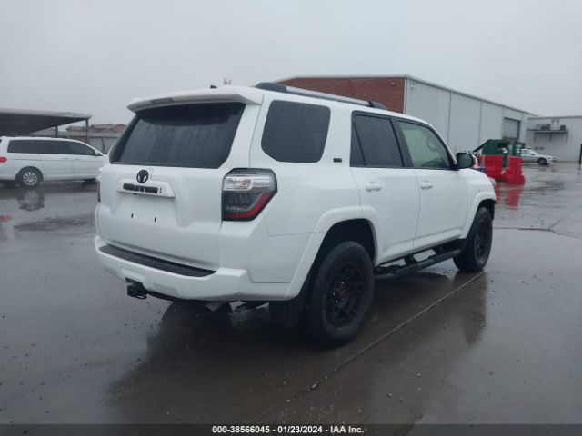 Photo 3 VIN: JTEEU5JR0M5247379 - TOYOTA 4RUNNER 