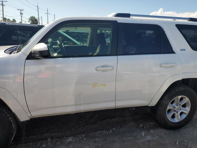 Photo 12 VIN: JTEEU5JR0R5306941 - TOYOTA 4RUNNER SR 