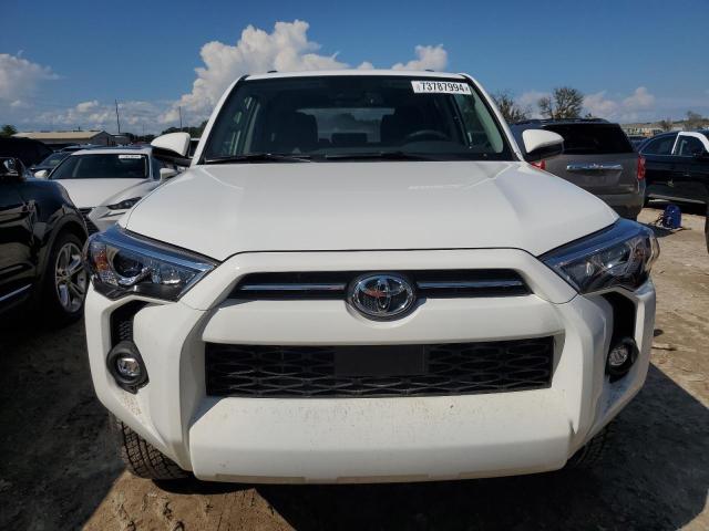 Photo 4 VIN: JTEEU5JR0R5306941 - TOYOTA 4RUNNER SR 