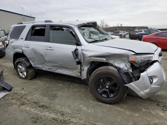 Photo 3 VIN: JTEEU5JR1M5247827 - TOYOTA 4RUNNER SR 