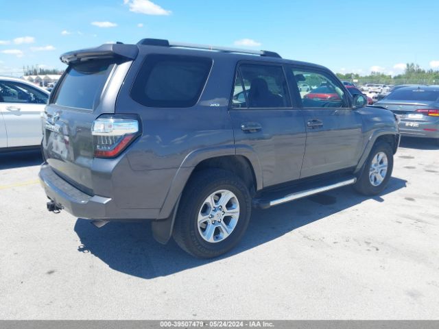 Photo 3 VIN: JTEEU5JR1N5253063 - TOYOTA 4RUNNER 