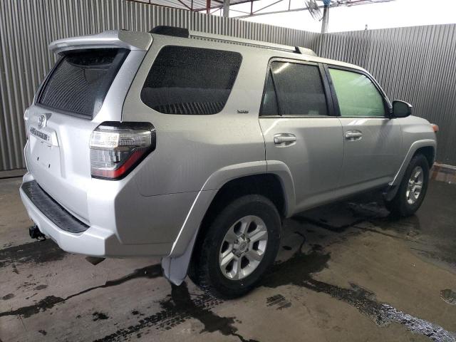 Photo 2 VIN: JTEEU5JR1N5262152 - TOYOTA 4RUNNER SR 