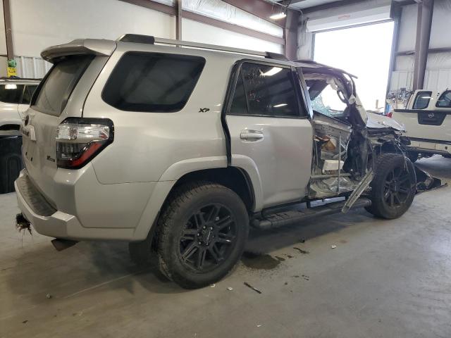 Photo 2 VIN: JTEEU5JR2N5265545 - TOYOTA 4RUNNER SR 