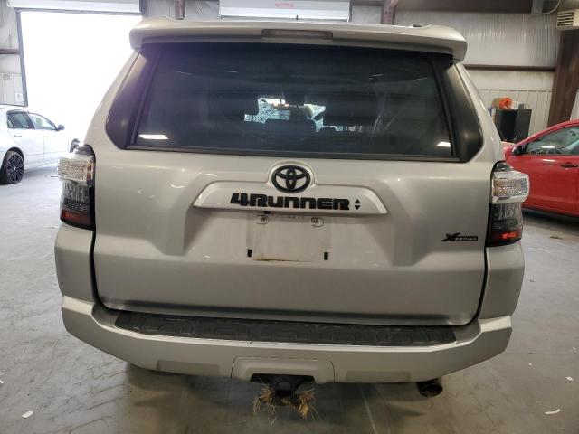 Photo 5 VIN: JTEEU5JR2N5265545 - TOYOTA 4RUNNER SR 