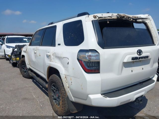 Photo 2 VIN: JTEEU5JR3N5265196 - TOYOTA 4RUNNER 