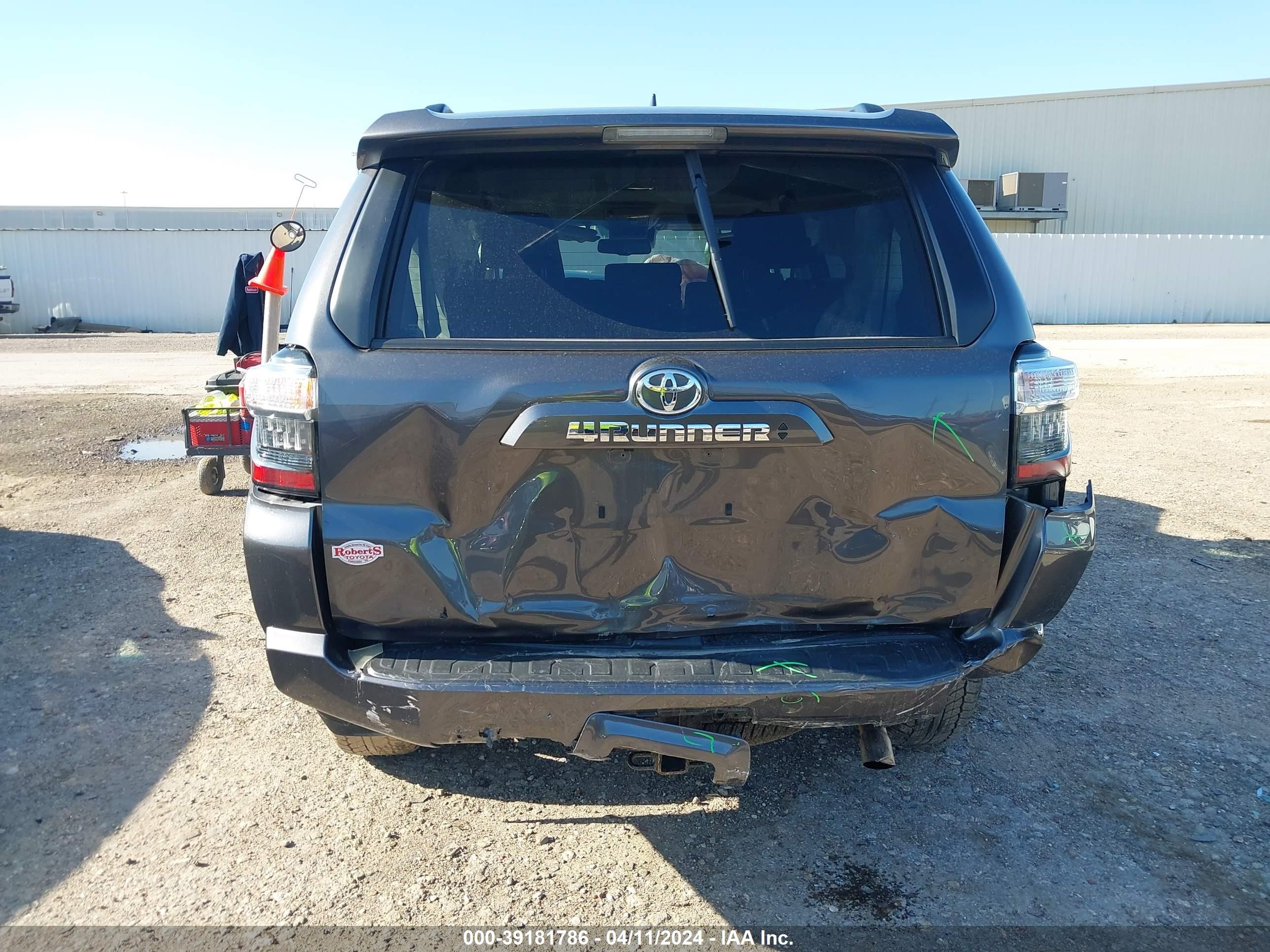 Photo 15 VIN: JTEEU5JR3P5295141 - TOYOTA 4RUNNER 