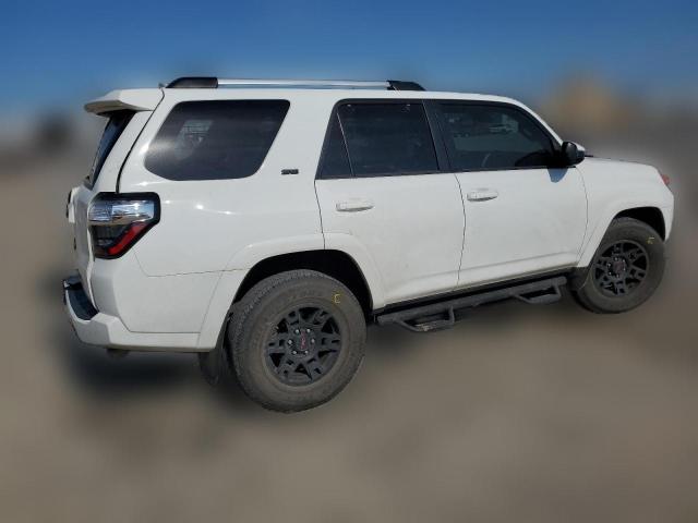 Photo 2 VIN: JTEEU5JR4M5243318 - TOYOTA 4RUNNER 