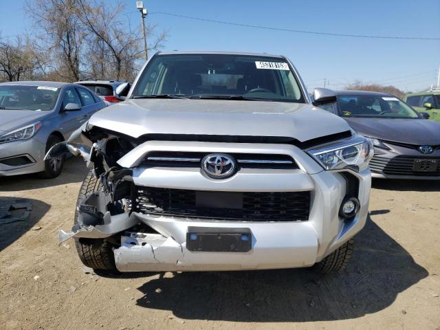 Photo 4 VIN: JTEEU5JR4N5261884 - TOYOTA 4RUNNER SR 