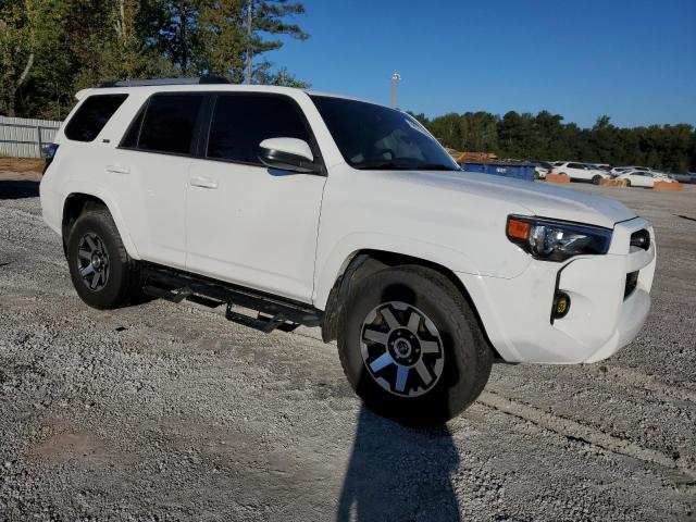 Photo 3 VIN: JTEEU5JR5M5229640 - TOYOTA 4RUNNER 