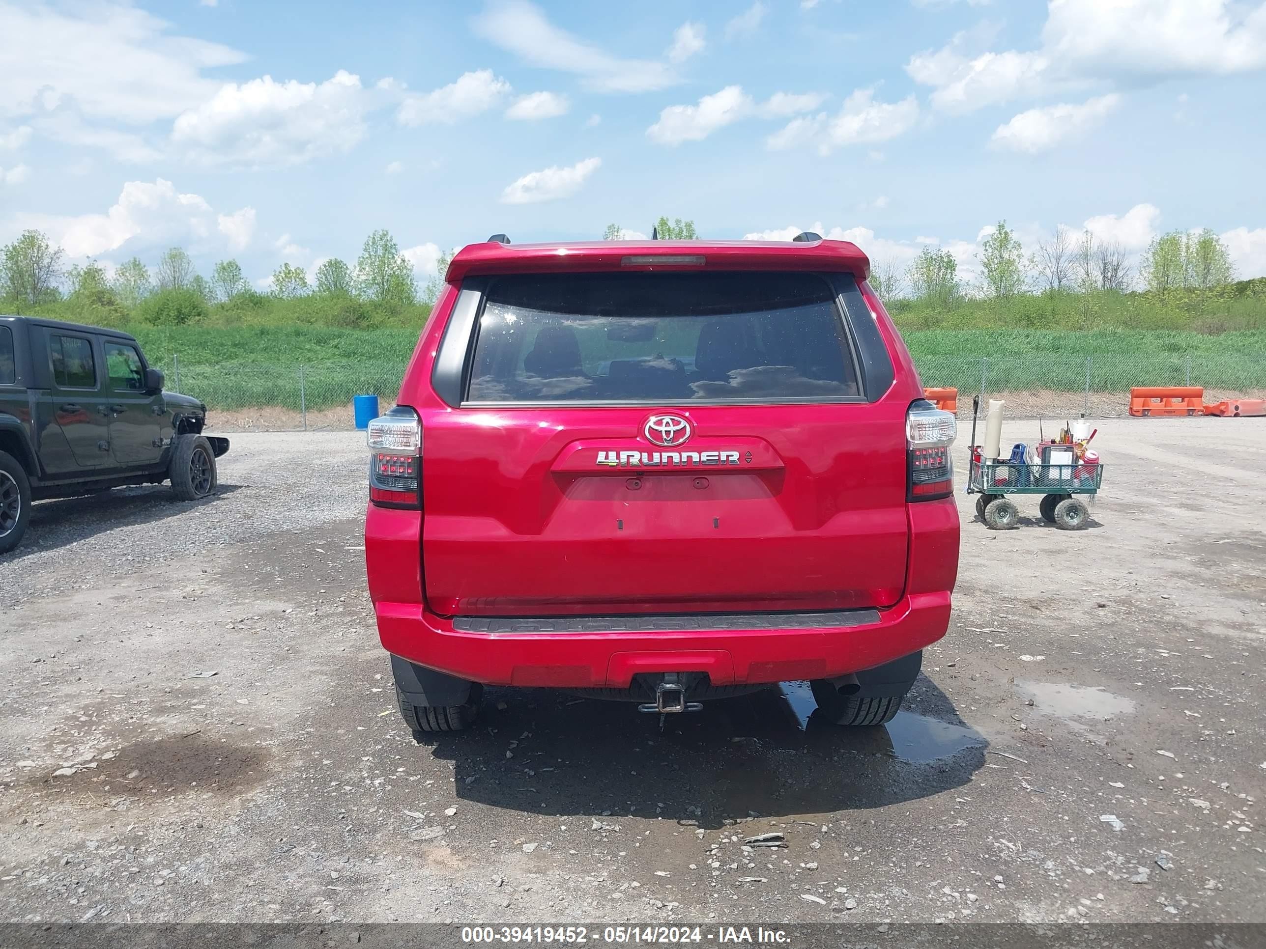 Photo 16 VIN: JTEEU5JR5P5278180 - TOYOTA 4RUNNER 