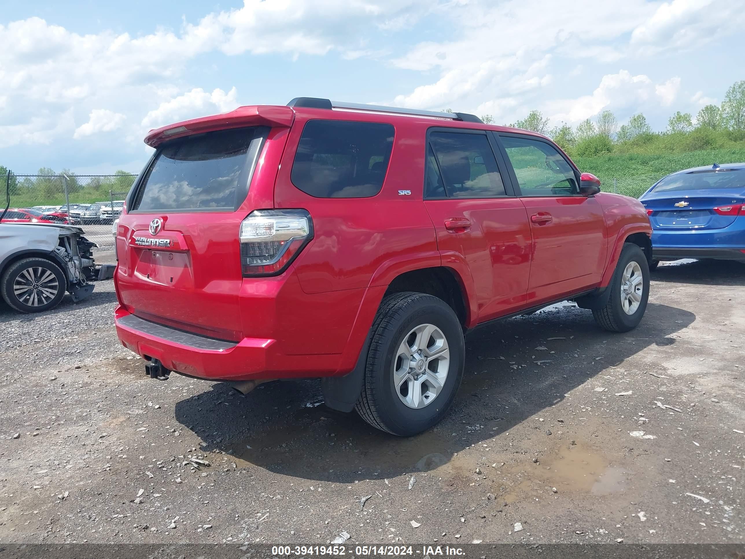 Photo 3 VIN: JTEEU5JR5P5278180 - TOYOTA 4RUNNER 