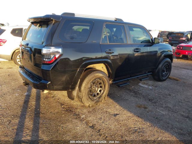 Photo 3 VIN: JTEEU5JR6M5237522 - TOYOTA 4RUNNER 