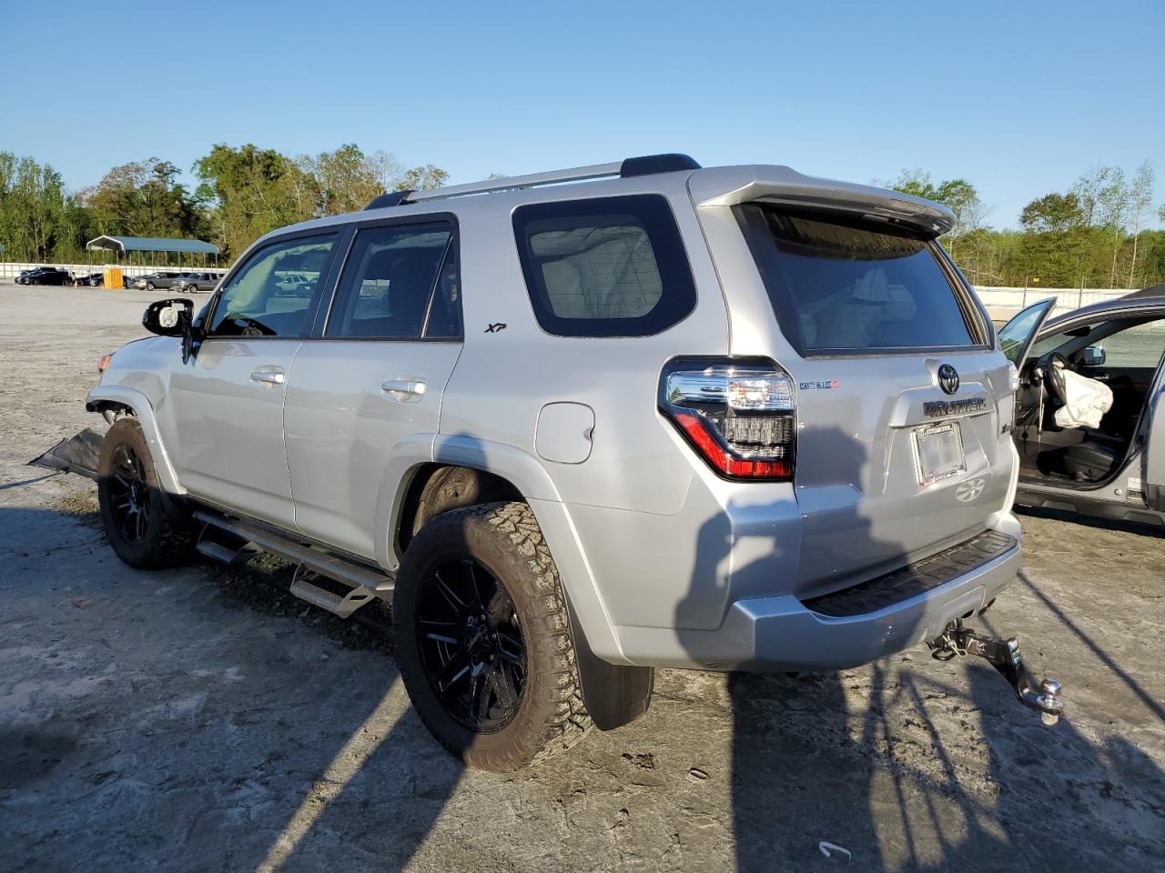 Photo 1 VIN: JTEEU5JR6R5305339 - TOYOTA 4RUNNER 