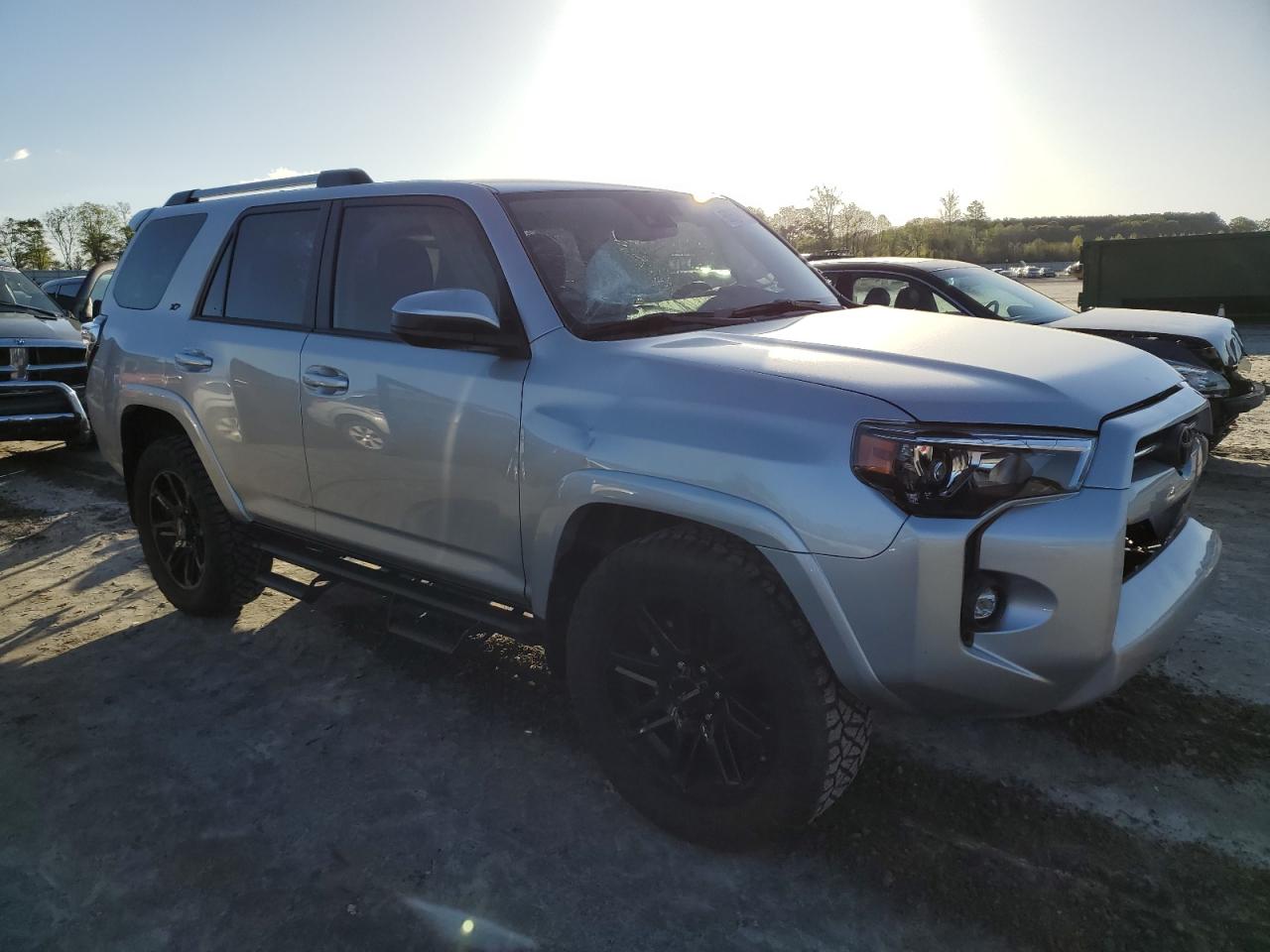 Photo 3 VIN: JTEEU5JR6R5305339 - TOYOTA 4RUNNER 