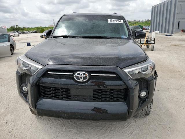 Photo 4 VIN: JTEEU5JR8M5234525 - TOYOTA 4RUNNER SR 