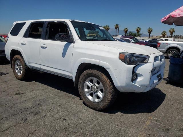 Photo 3 VIN: JTEEU5JR8M5235996 - TOYOTA 4RUNNER SR 